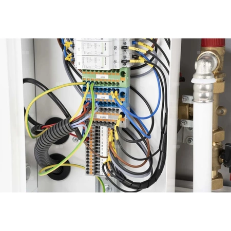 Moduł hydrauliczny do pomp ciepła AMB 760, z grzałką przepływową 6 kW, zaworem przełączającym USV, separatorem zanieczyszczeń ADS 160, przyłącza G1''