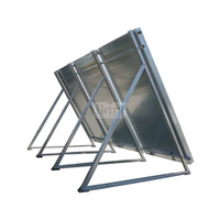 Zestaw VHVT do montażu na powierzchni płaskiej 0-20' 4 kolektorów słonecznych płaskich, pionowych, o powierzchni 2,65 m² - dach płaski, fundament v2